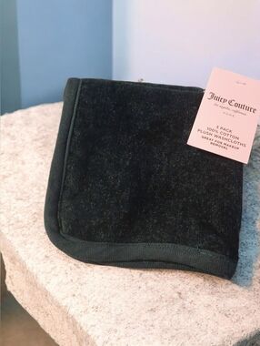 Juicy Couture 3-pack Washcloths NWT